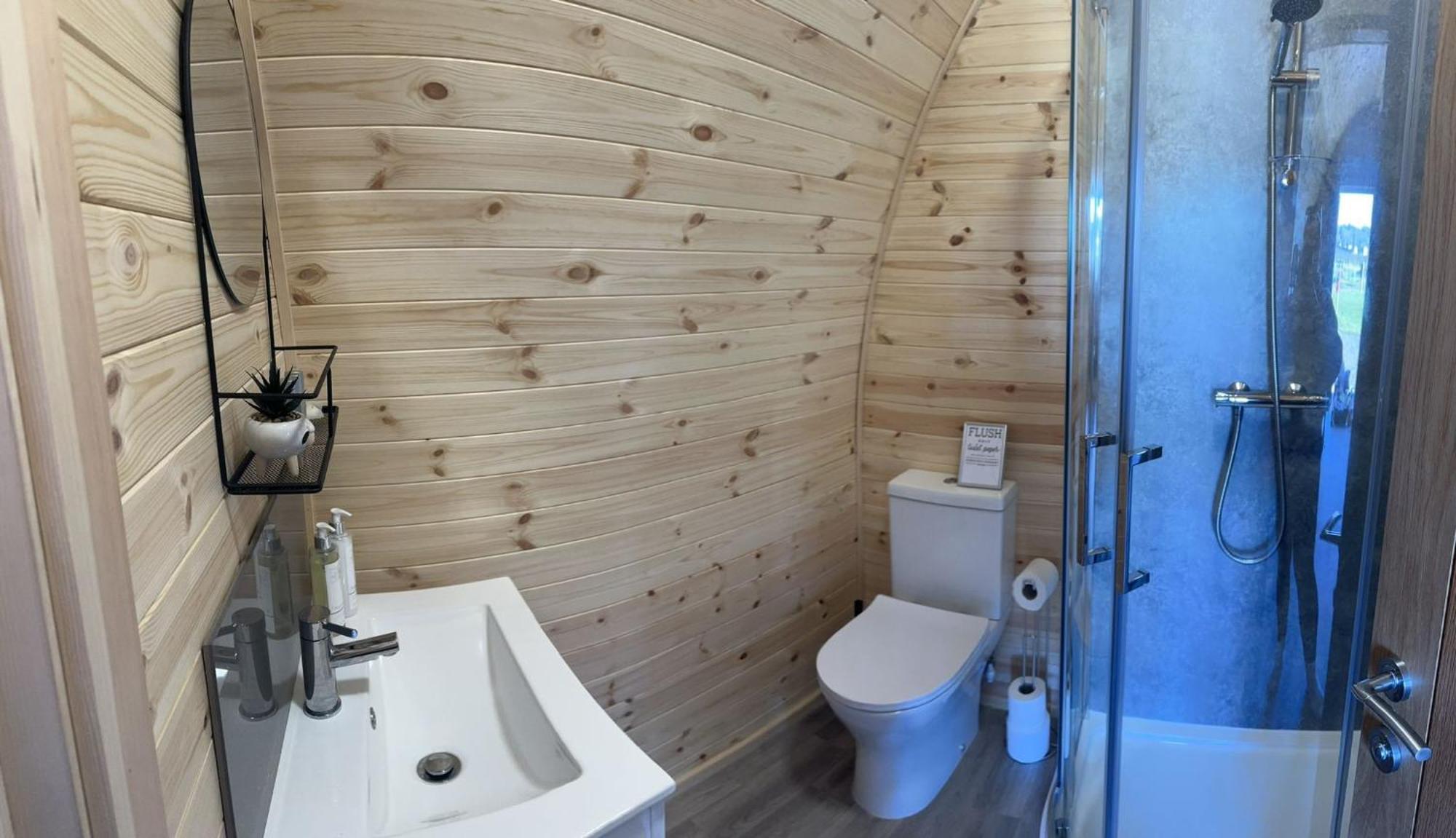 Апартаменты Milldown Glamping Coldingham Экстерьер фото